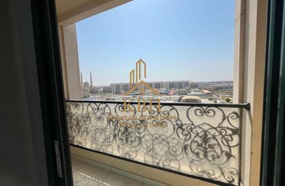 Apartment - 2 Bedrooms - 3 Bathrooms for rent in Muweileh Community - Muwaileh Commercial - Sharjah