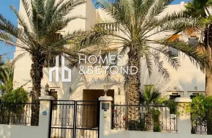 فيلا - 5 غرف نوم - 6 حمامات للايجار في فلل قرية الحمرا - قرية الحمرا - رأس الخيمة