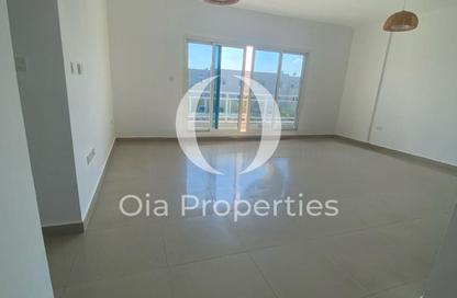 Apartment - 2 Bedrooms - 3 Bathrooms for sale in Tower 21 - Al Reef Downtown - Al Reef - Abu Dhabi Apartment - 2 Bedrooms - 3 Bathrooms for sale in Tower 21 - Al Reef Downtown - Al Reef - Abu Dhabi