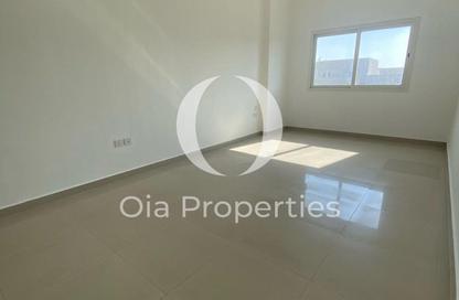 Apartment - 2 Bedrooms - 3 Bathrooms for sale in Tower 21 - Al Reef Downtown - Al Reef - Abu Dhabi