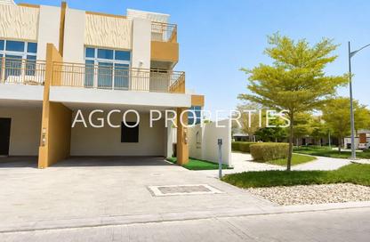 Townhouse - 3 Bedrooms - 3 Bathrooms for sale in Aquilegia - Damac Hills 2 - Dubai Townhouse - 3 Bedrooms - 3 Bathrooms for sale in Aquilegia - Damac Hills 2 - Dubai