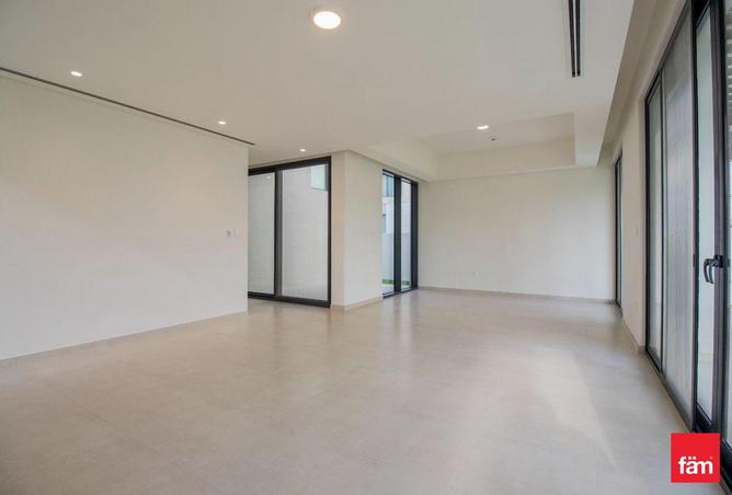 73112735 - Property Image 2