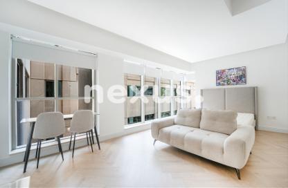 Apartment - Studio - 1 for rent in Boulevard Central Tower 2 - Boulevard Central Towers - Downtown Dubai - Dubai