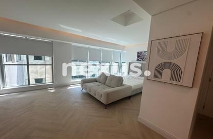 Apartment - Studio - 1 for rent in Boulevard Central Tower 2 - Boulevard Central Towers - Downtown Dubai - Dubai Apartment - Studio - 1 for rent in Boulevard Central Tower 2 - Boulevard Central Towers - Downtown Dubai - Dubai
