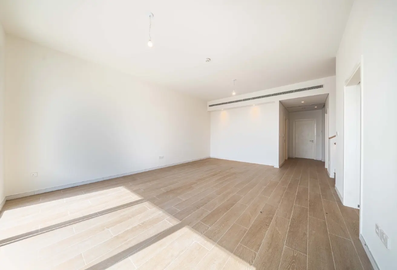 145974125 - Property Main Image