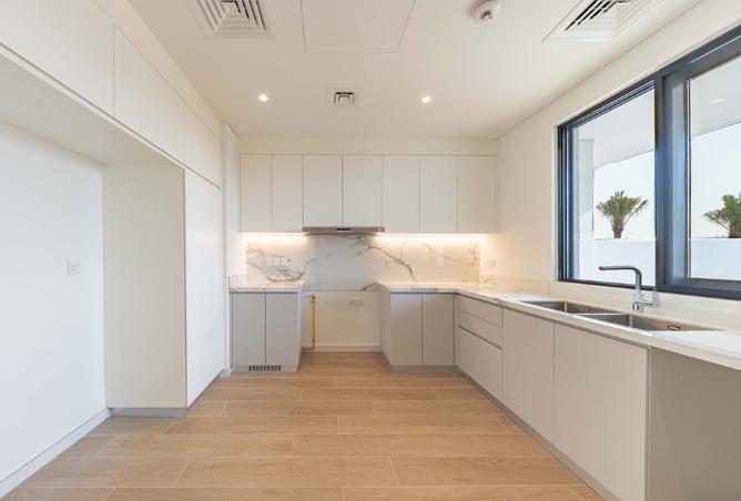 Spacious Layout | Cheapest Price | Call now photo 3