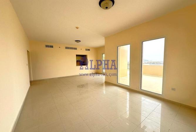 132941608 - Property Main Image
