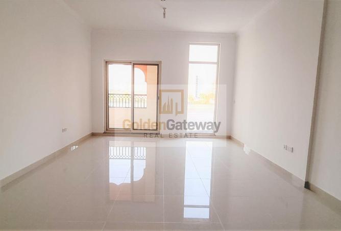 130213328 - Property Image 2