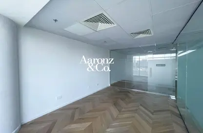 Office Space - Studio - 1 Bathroom for rent in Lake Central - Business Bay - Dubai