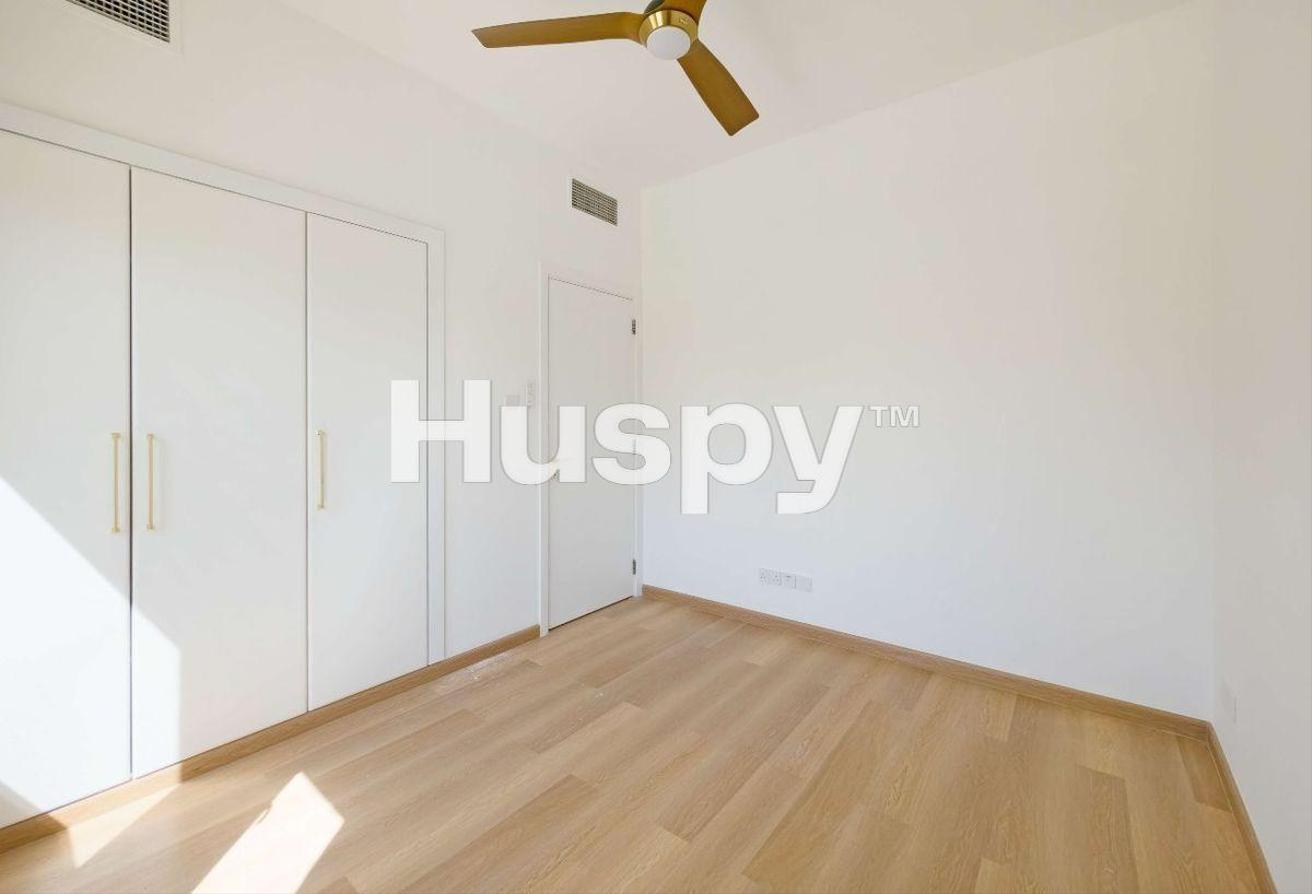 With Maids Room | Upgraded | Opposite Park photo 6