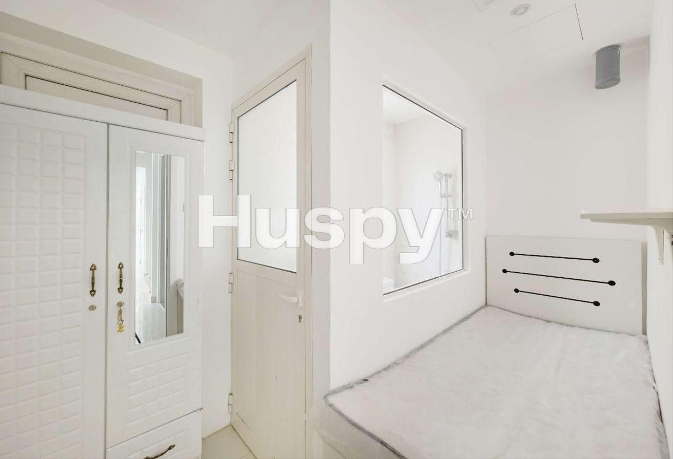 With Maids Room | Upgraded | Opposite Park photo 9