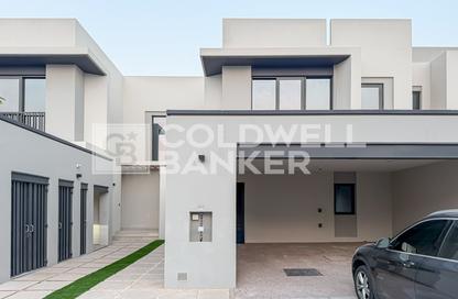 Townhouse - 3 - 4 for rent in Jebel Ali Village Townhouses - Jebel Ali Village - Jebel Ali - Dubai