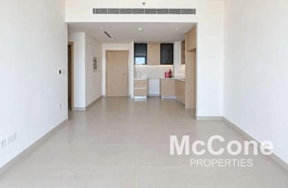 Apartment - 2 - 2 for rent in Golf Heights - The Views - Dubai