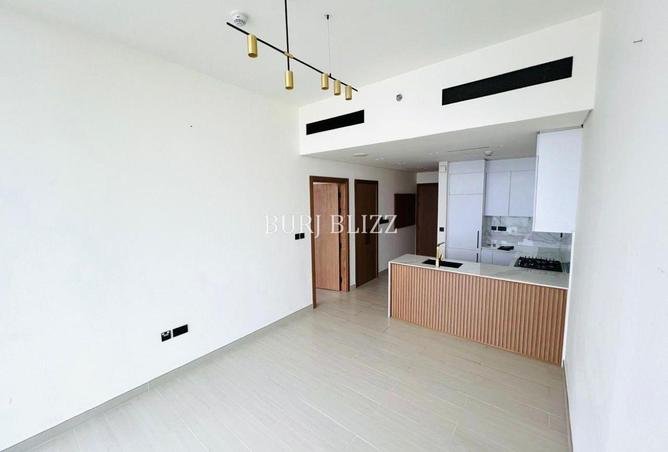 82811138 - Property Image 2