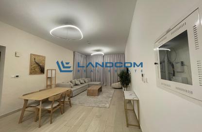 شقة - غرفة نوم - 2 حمامات للايجار في عزيزي عالية - 2 مدينة دبي الطبية - الجداف - دبي شقة - غرفة نوم - 2 حمامات للايجار في عزيزي عالية - 2 مدينة دبي الطبية - الجداف - دبي