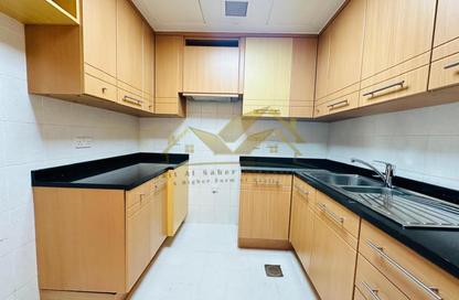Apartment - 2 Bedrooms - 2 Bathrooms for rent in 21st Century Tower - Sheikh Zayed Road - Dubai