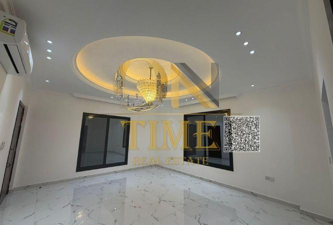 121983439 - Property Image 3