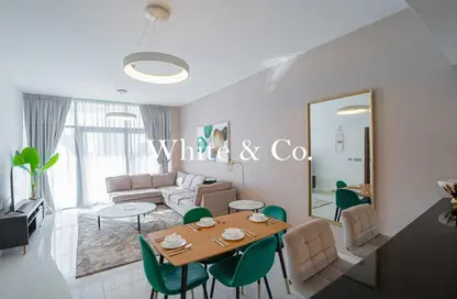 شقة - غرفة نوم - 2 حمامات للايجار في مساكن دزير - ديستريكت 17 - قرية جميرا الدائرية - دبي