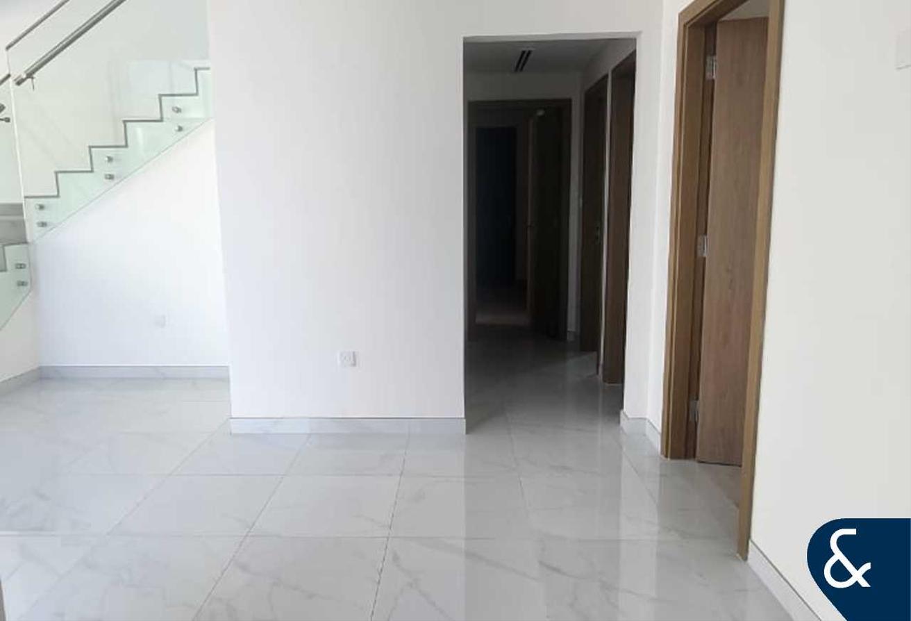 Landscaped | Modern Design | Large Plot photo 23