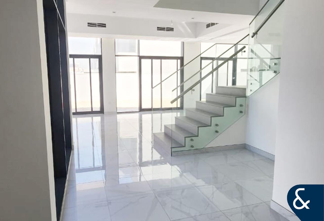 Landscaped | Modern Design | Large Plot photo 24