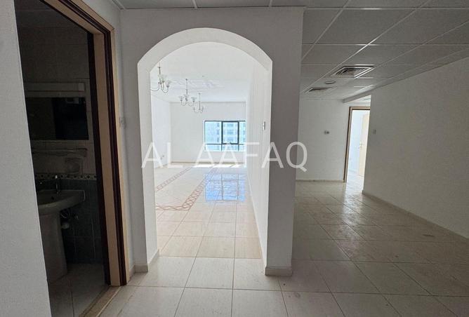 126097213 - Property Image 2