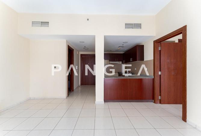 94017978 - Property Main Image