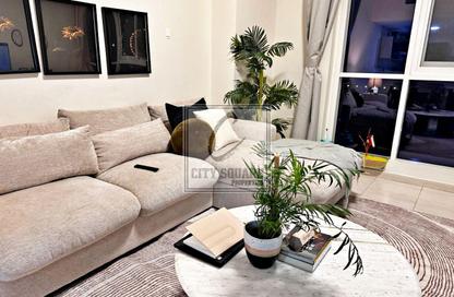 Apartment - 1 Bedroom - 2 Bathrooms for sale in Royal Residence 2 - Royal Residence - Dubai Sports City - Dubai