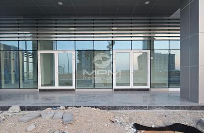Retail - Studio - 1 for rent in Madinat Al Riyad - Abu Dhabi
