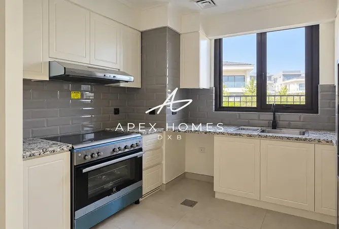 154594426 - Property Image 2