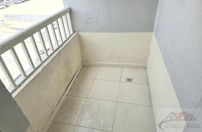 Apartment - Studio - 1 Bathroom for rent in Muwaileh 29 Building - Muwaileh - Sharjah