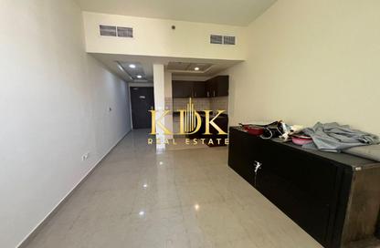 Apartment - Studio - 1 for rent in Hanover Square - District 10 - Jumeirah Village Circle - Dubai