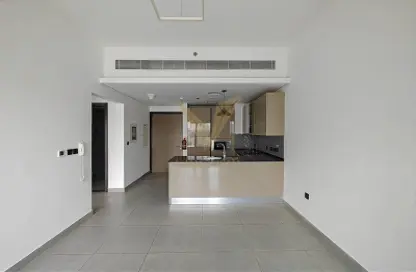 شقة - 2 غرف نوم - 2 حمامات للبيع في برج ريجيل - الضاحية 10 - قرية جميرا الدائرية - دبي