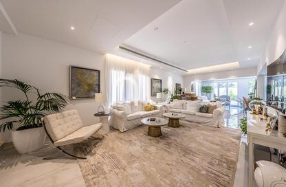 Villa - 5 Bedrooms - 5 Bathrooms for rent in Meadows 8 - Meadows - Dubai Villa - 5 Bedrooms - 5 Bathrooms for rent in Meadows 8 - Meadows - Dubai