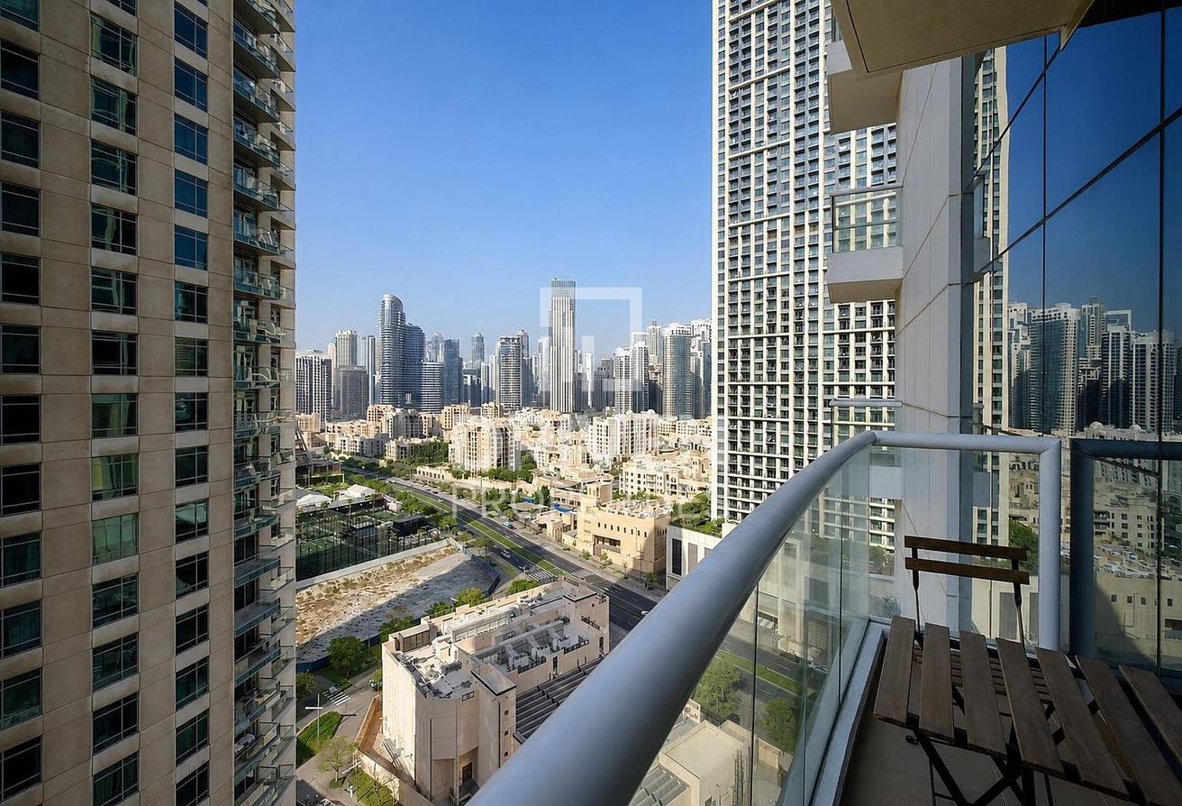 Elevated and Upgraded Unit | Prime Location photo 20