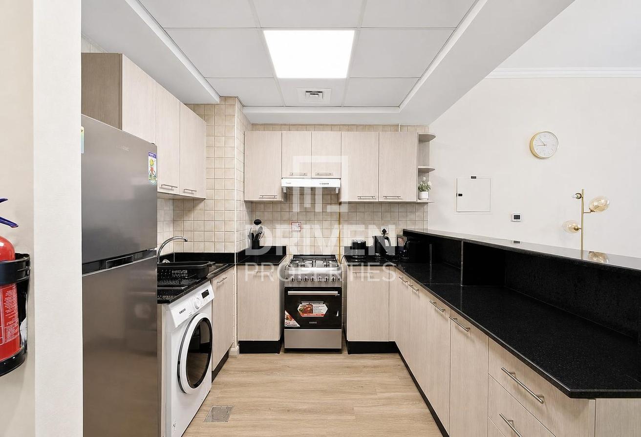 Elevated and Upgraded Unit | Prime Location photo 13