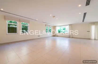 Villa - 4 Bedrooms - 5 Bathrooms for rent in District 4 - Royal Park - Jumeirah Park - Dubai