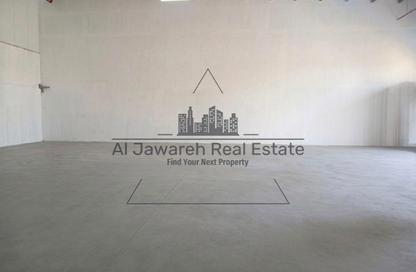 مستودع - استوديو - 1 حمام للايجار في أم درع - أم القيوين مستودع - استوديو - 1 حمام للايجار في أم درع - أم القيوين