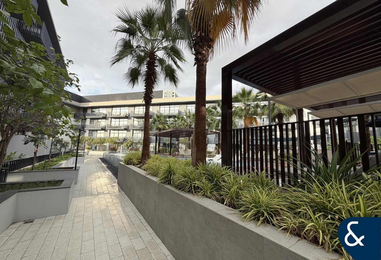 One Bedroom | Pool facing | Unfurnished photo 11