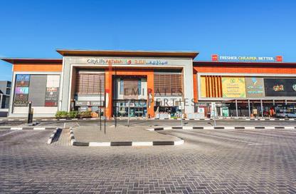 Retail - Studio for rent in CityLife Al Tallah - Al Tallah 2 - Ajman