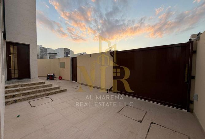 58976615 - Property Image 3