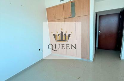 Apartment - 3 Bedrooms - 4 Bathrooms for rent in Corniche Tower - Ajman Corniche Road - Ajman Apartment - 3 Bedrooms - 4 Bathrooms for rent in Corniche Tower - Ajman Corniche Road - Ajman
