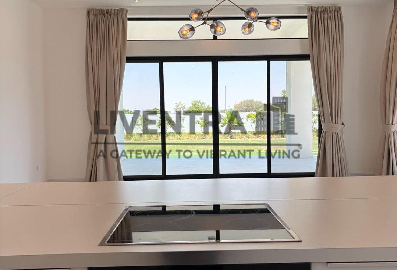 5BR Villa with Pool in Al Khawaneej 1 photo 21
