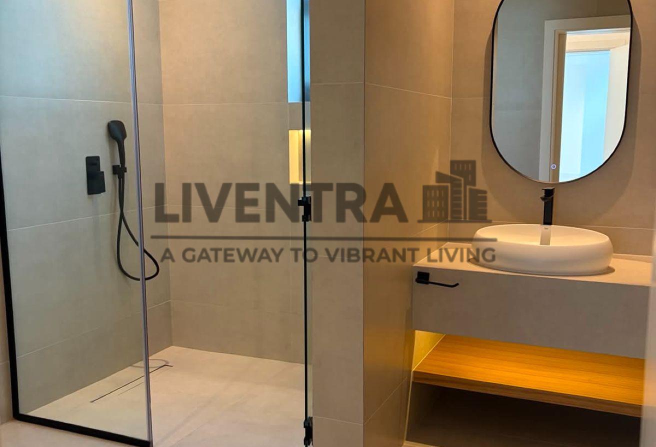 5BR Villa with Pool in Al Khawaneej 1 photo 15
