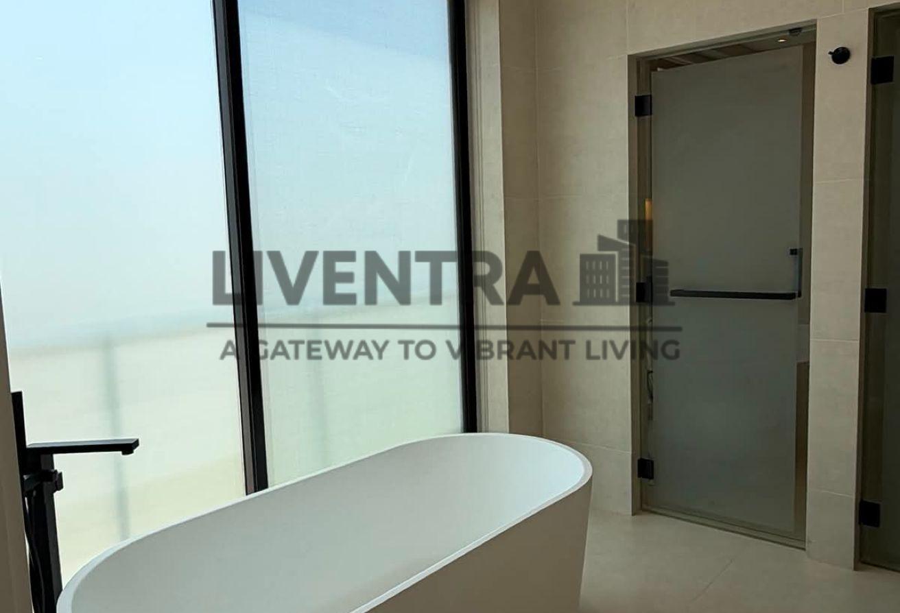 5BR Villa with Pool in Al Khawaneej 1 photo 29