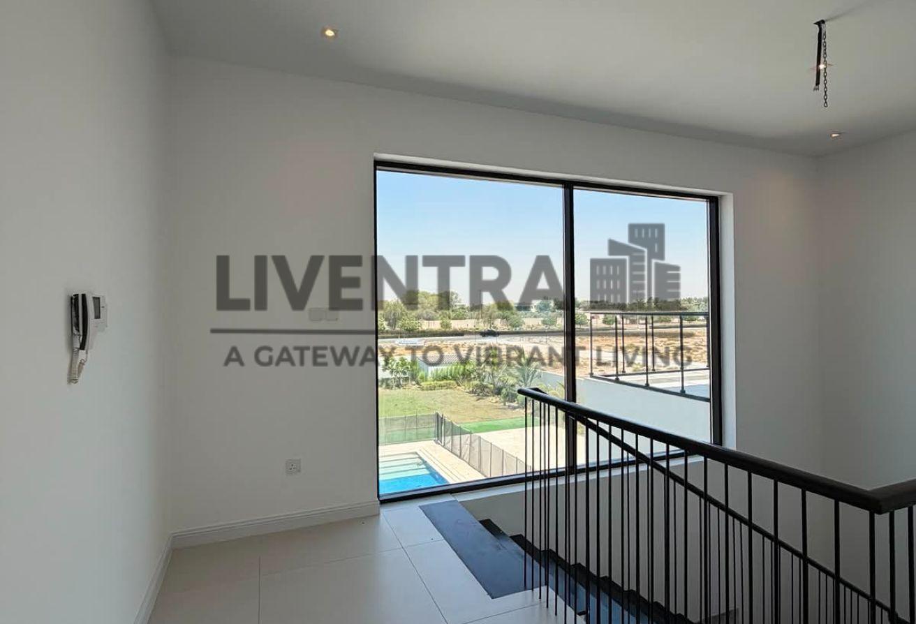 5BR Villa with Pool in Al Khawaneej 1 photo 9