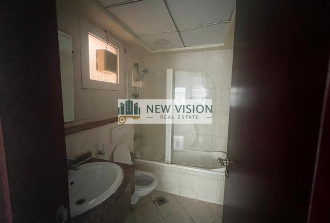 83671755 - Property Image 3