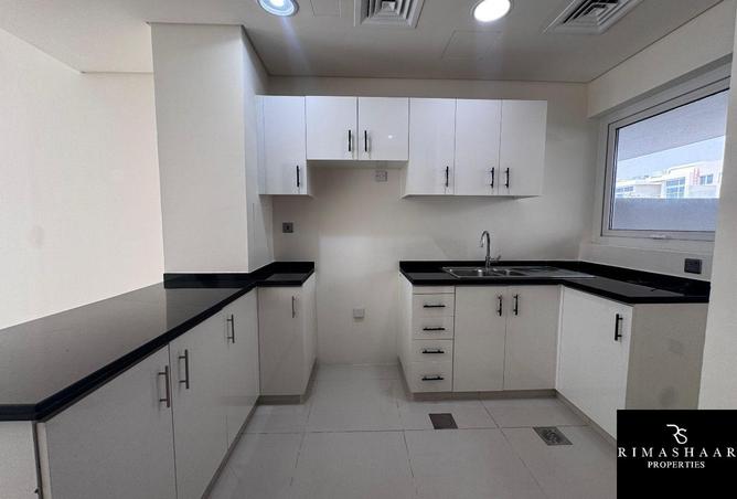 97833344 - Property Image 3