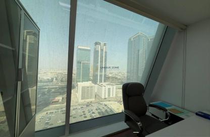Office Space - Studio - 1 Bathroom for rent in Iris Bay - Business Bay - Dubai