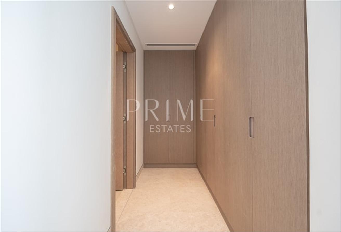 Luxury 4BR | Prime Location | Vacant photo 15
