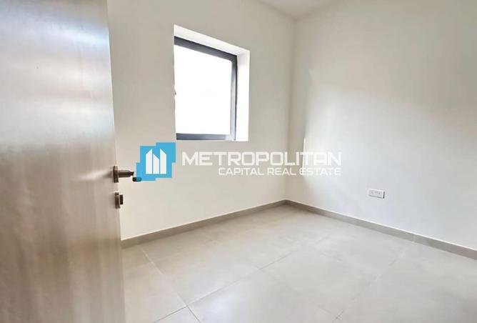 79384398 - صورة العقار 3